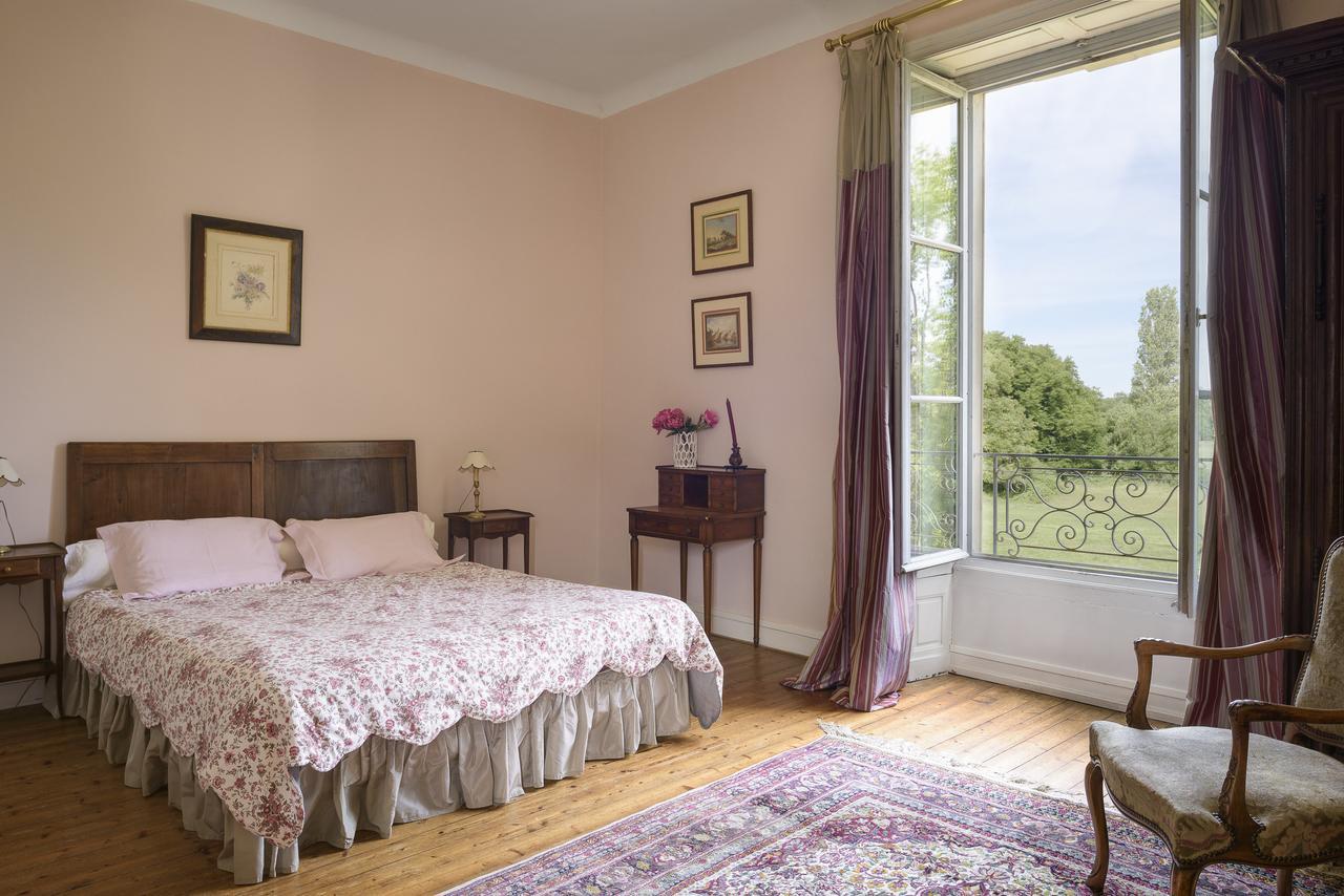 Le Rossay Hotel Saint-Clement-de-la-Place Luaran gambar